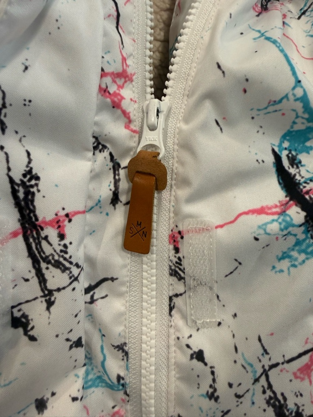 GS SNOWING | White Marble Print Snowsuit | Windproof Waterproof Insulated NWOT S - Picture 5 of 7